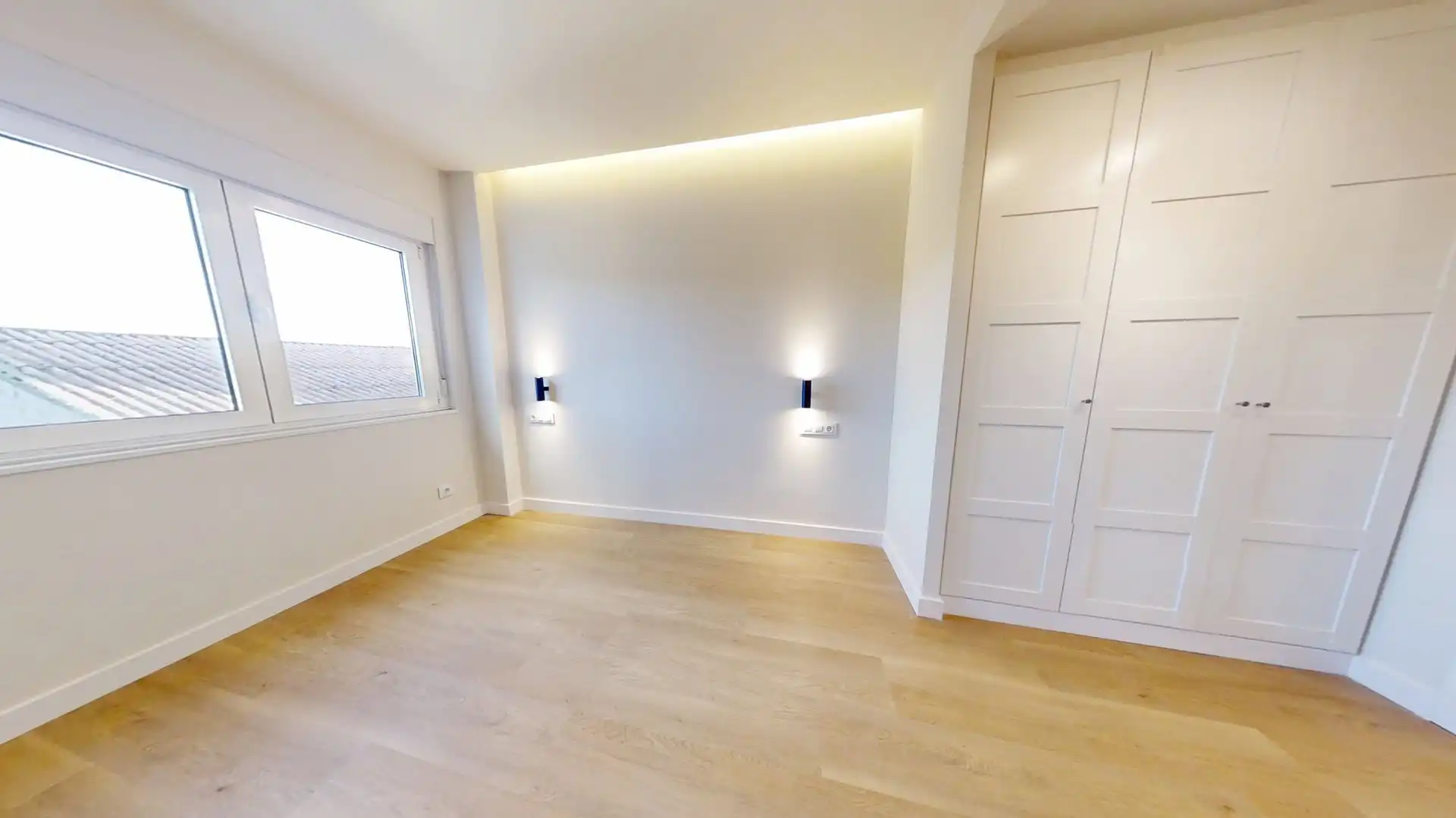 Bedroom of Flat for sale in Ferrol  with Storage room and Balcony