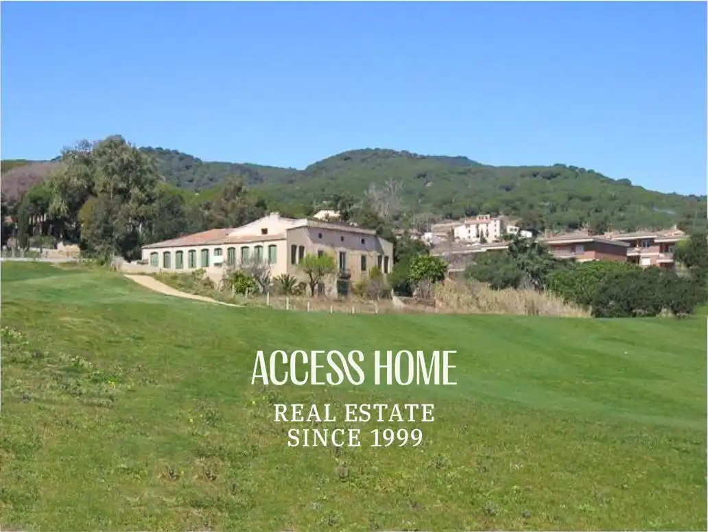 Exterior view of Country homes for sale in Sant Vicenç de Montalt  with Terrace