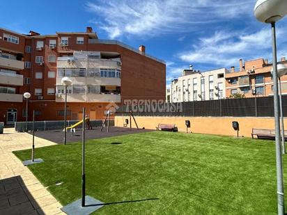 Exterior view of Flat for sale in Torrejón de Ardoz  with Air Conditioner and Terrace