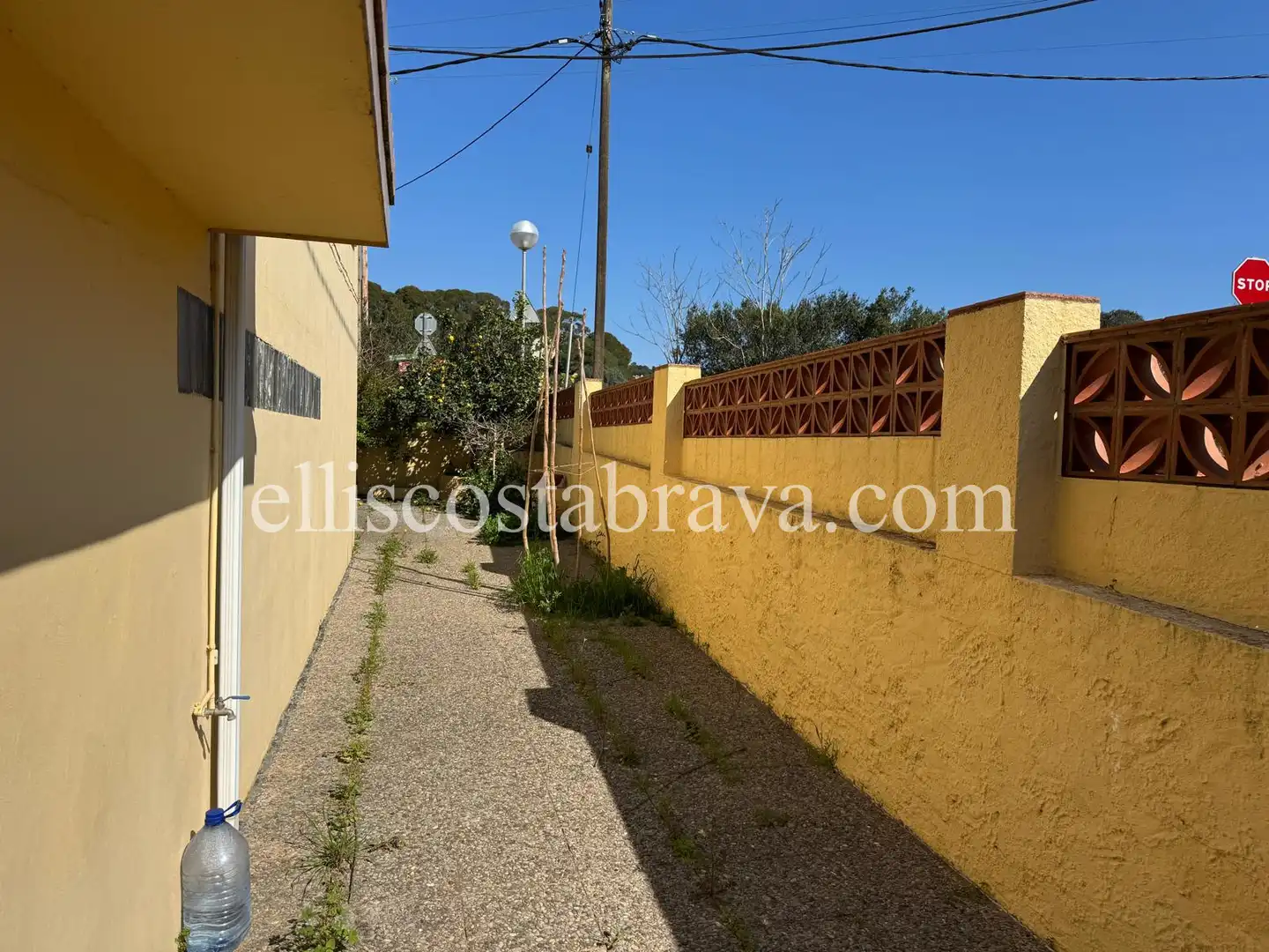 Außenansicht von Haus oder Chalet zum Verkauf in L'Estartit mit Heizung, Privatgarten und Terrasse