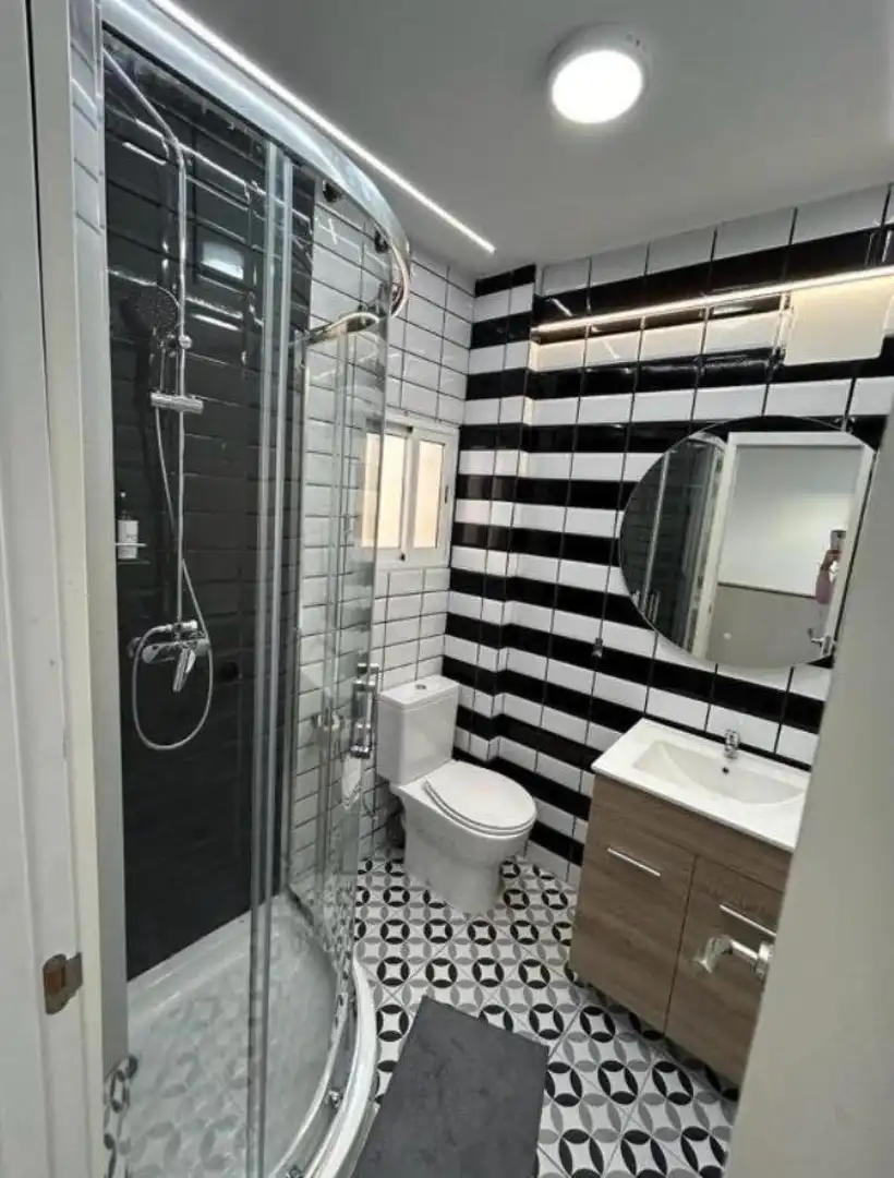 Baño de Edificio en venta en Benidorm