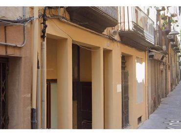 Mixt residencial en venda a Calle BAIX DEL TURA 10