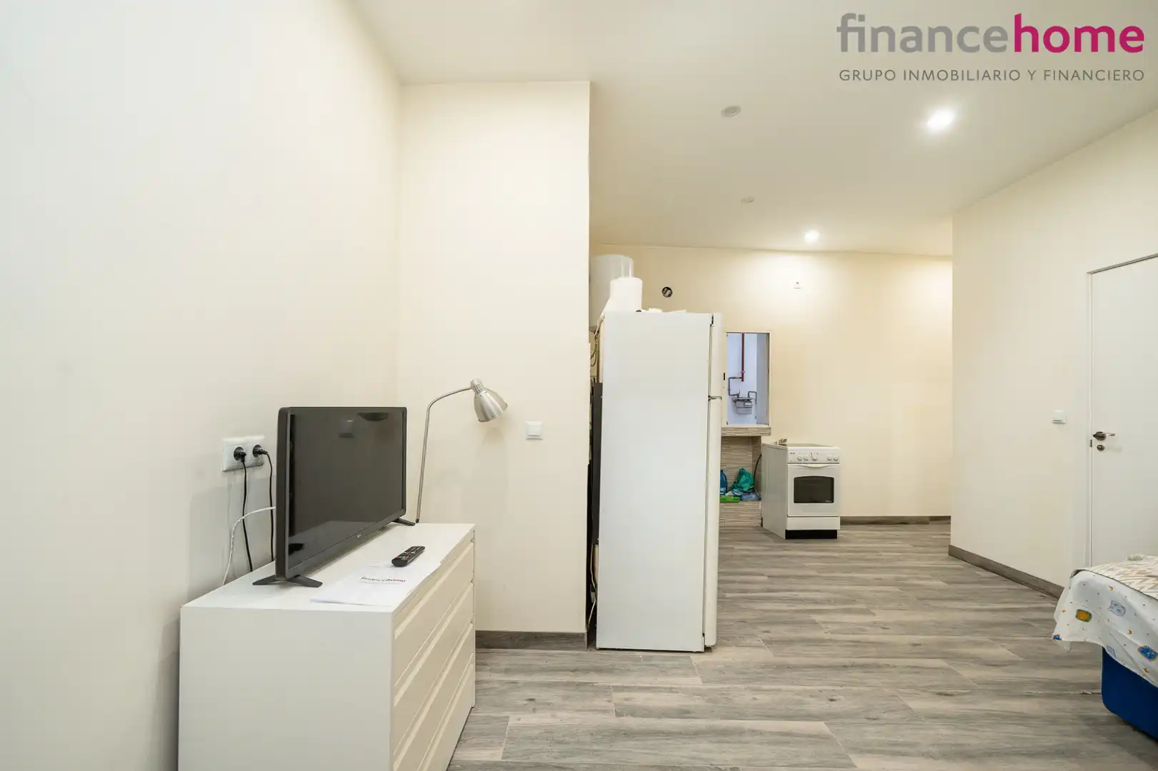Piso en venta en Madrid con Calefacción y Amueblado