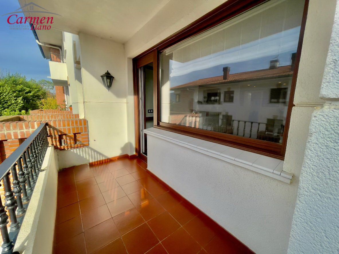 Balcony of Flat for sale in Getxo   with Heating, Terrace and Storage room