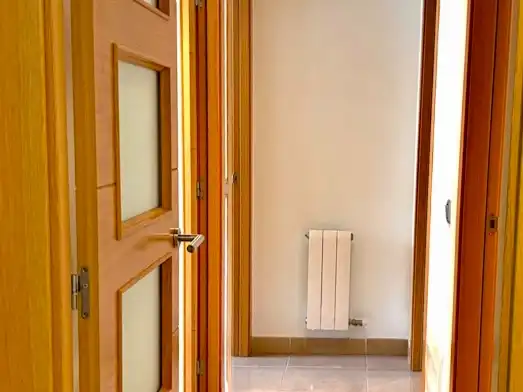 Flat for sale in  Granada Capital  with Air Conditioner, Terrace and Swimming Pool