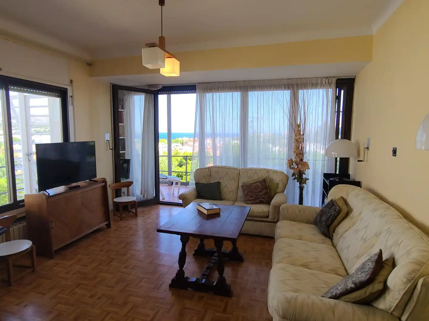 Sala d'estar de Casa o xalet en venda en Llançà amb Calefacció, Terrassa i Traster