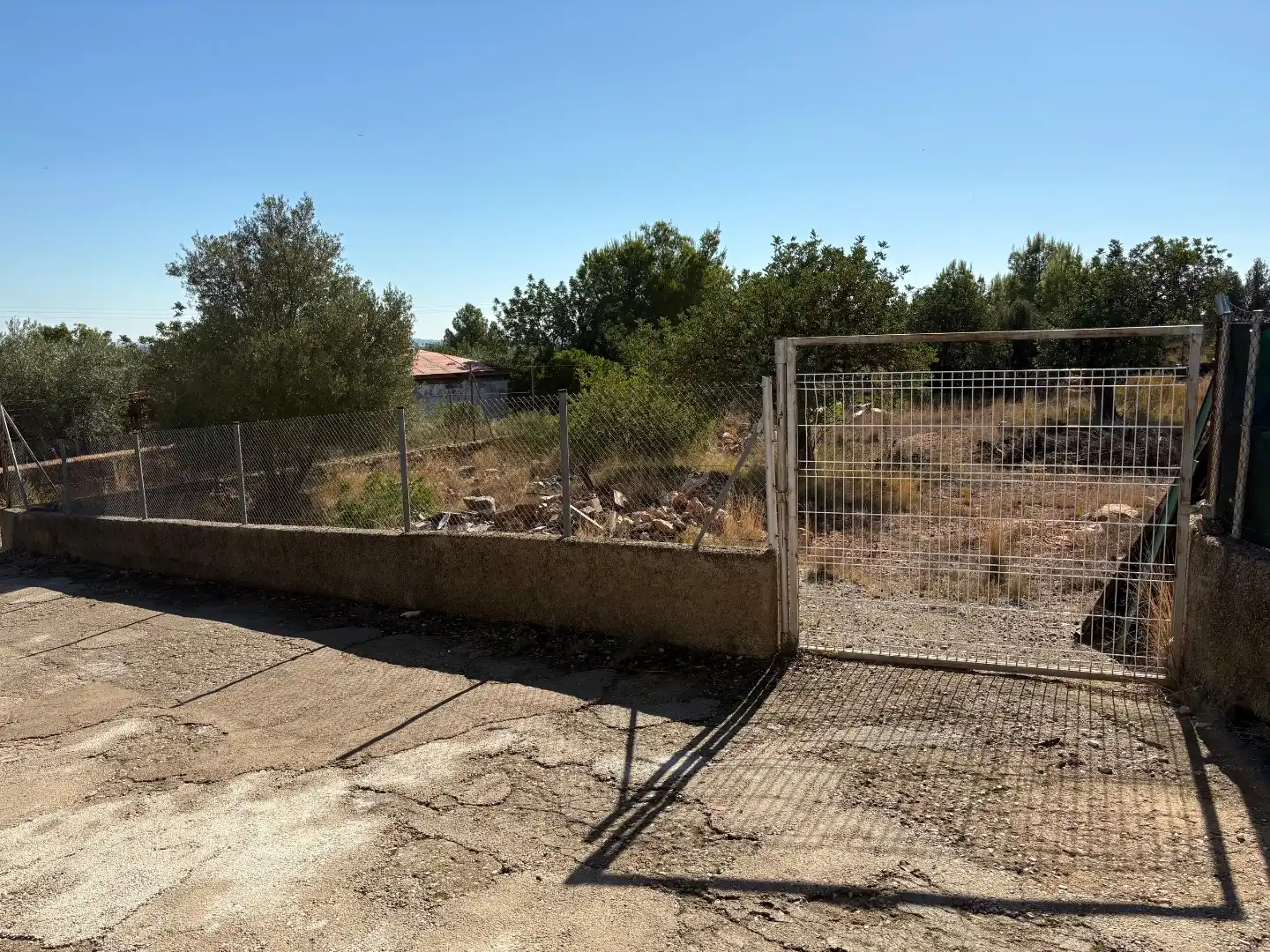 Residential land for sale in Calle topacio 12