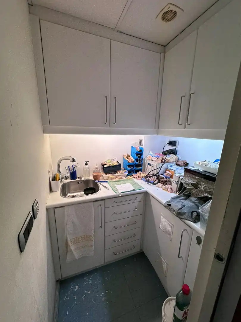 Kitchen of Flat for sale in Barcelona
