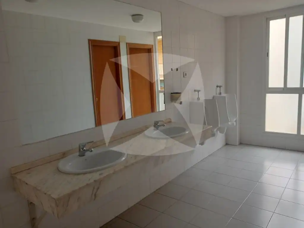 Office space with lift to rent in Calle Rafael Lucenqui, imagen 11