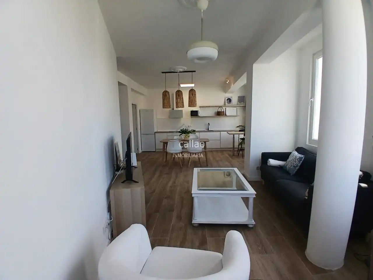 Wohnzimmer von Wohnung zur Miete in Ares, A Coruña