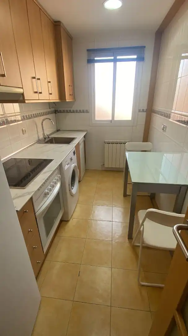Apartament de lloguer a Calle Becea, Santa María - Pio XII