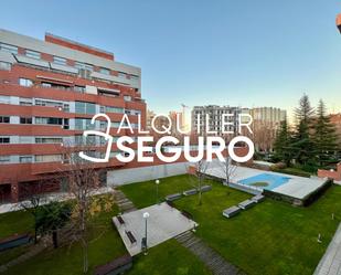 Exterior view of Flat to rent in  Madrid Capital  with Air Conditioner, Heating and Storage room