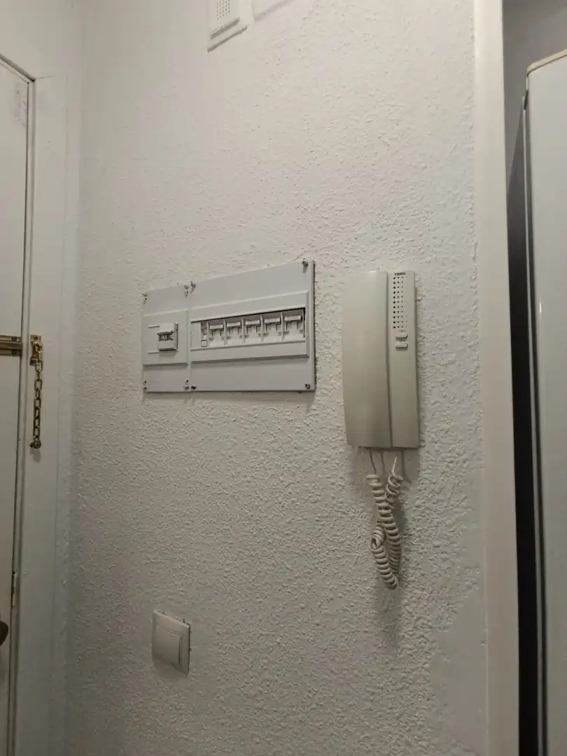 Wohnung zum Verkauf in Salou mit Klimaanlage, Möbliert und Ofen