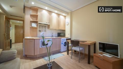 Foto 2 de Apartament per a compartir a Estación - Parque O'Donnell, Madrid