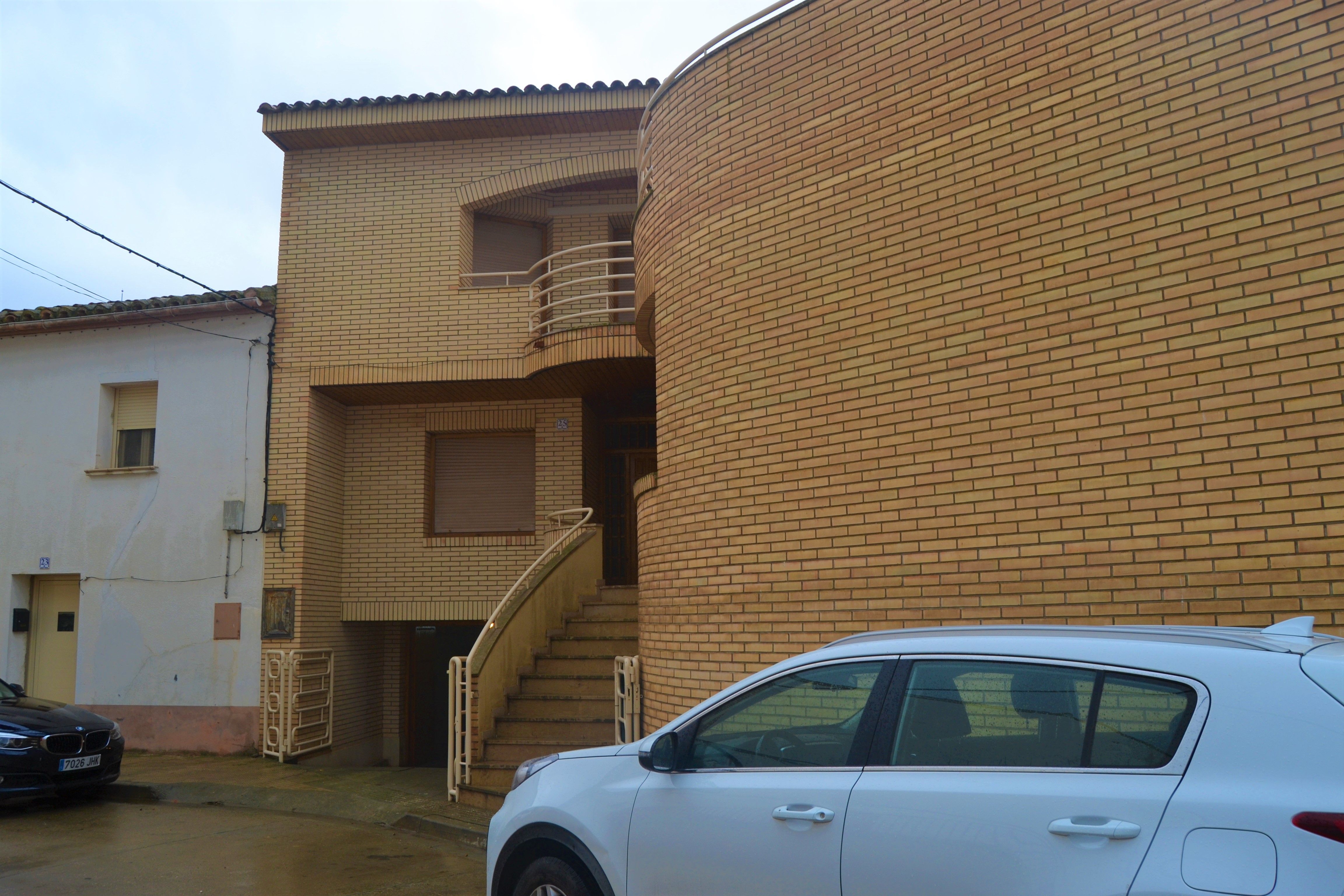 Vista exterior de Casa o xalet en venda en Albalatillo amb Aire condicionat, Jardí privat i Moblat