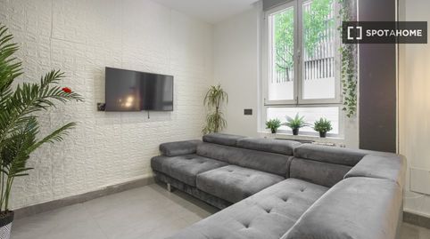 Photo 3 of Room in Castellana, Madrid Capital