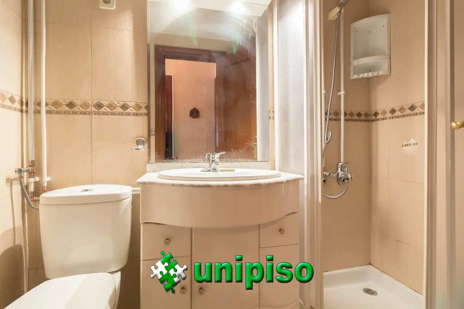 Baño de Piso en venta en Leganés con Calefacción
