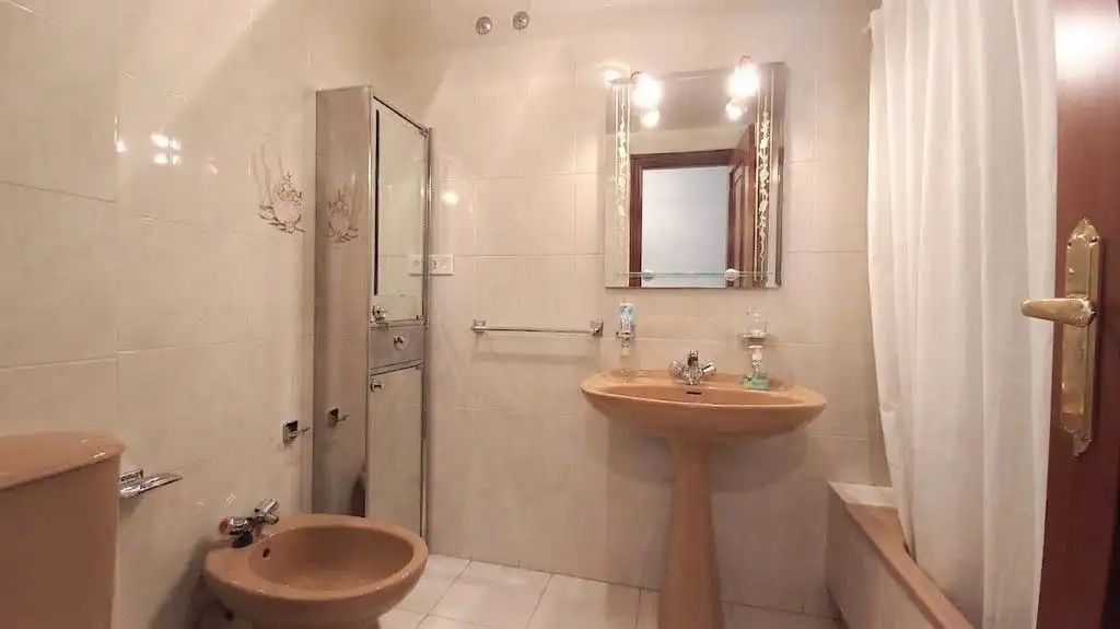 Baño de Piso en venta en Culleredo con Calefacción, Parquet y Trastero