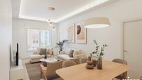 Living room of Flat for sale in  Madrid Capital