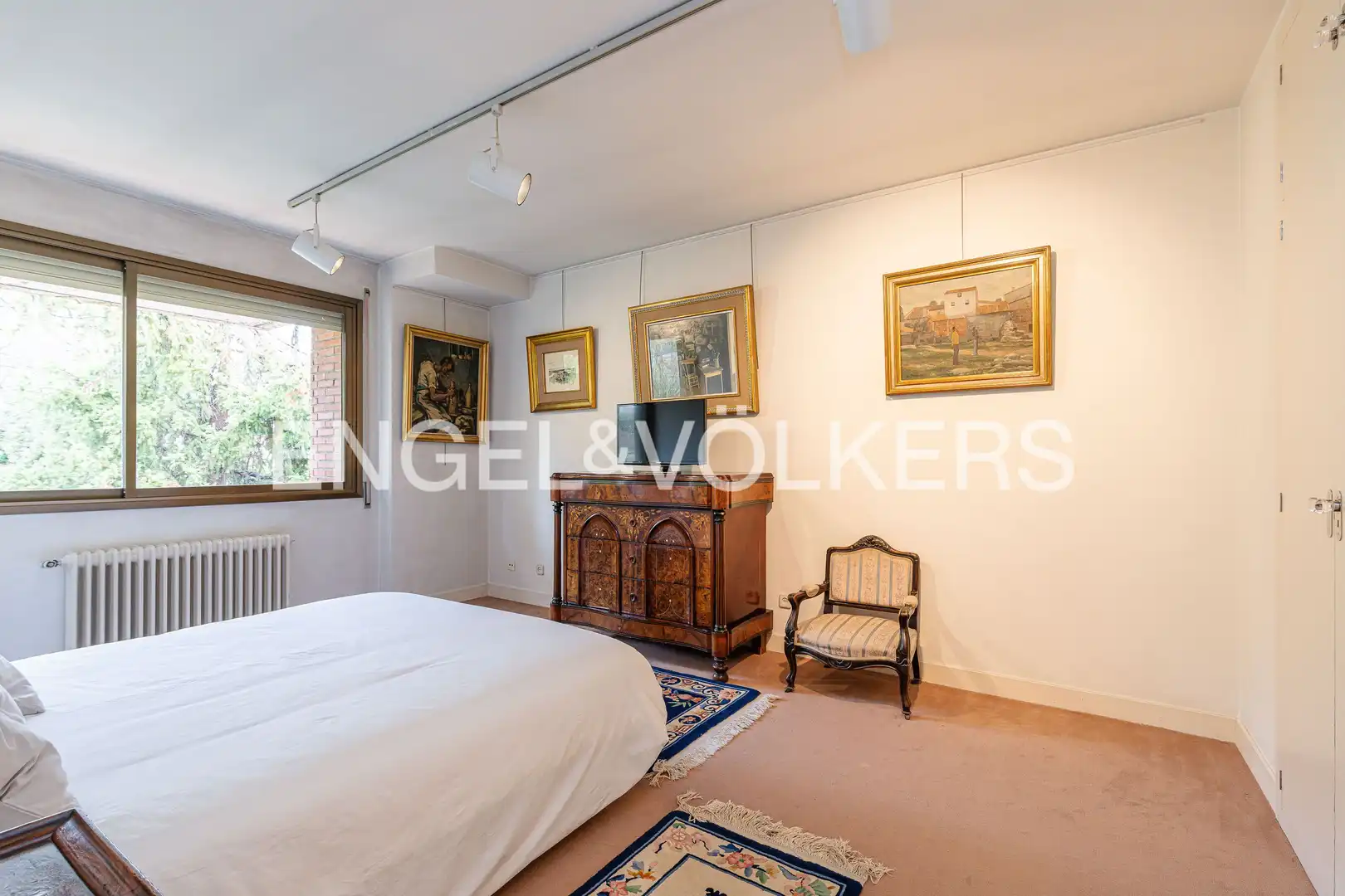 Habitación de Casa o chalet en venta en Madrid con Aire acondicionado, Calefacción y Jardín privado
