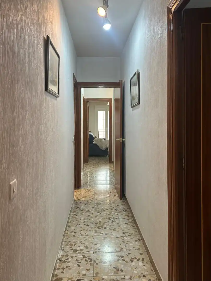 Wohnung zum Verkauf in Lozoya mit Terrasse und Balkon