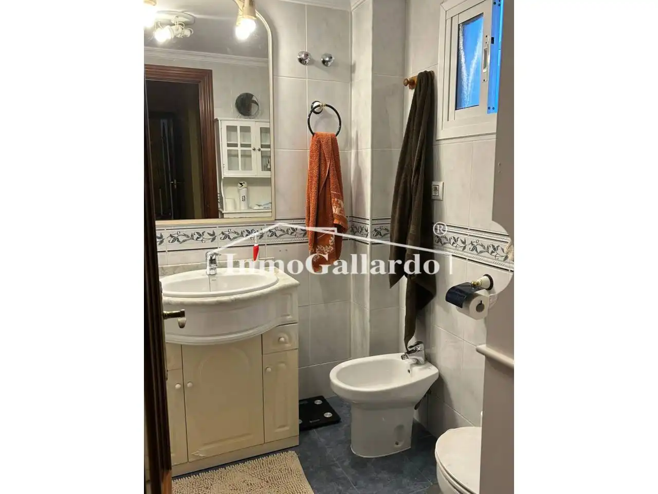 Baño de Piso en venta en Rincón de la Victoria con Terraza y Piscina comunitaria