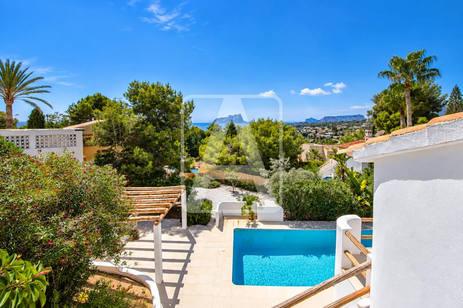 Vista exterior de Casa o xalet en venda en Cala Advocat - Baladrar  