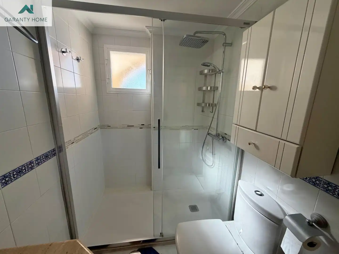 Baño de Dúplex en venta en Rincón de la Victoria con Aire acondicionado, Calefacción y Terraza