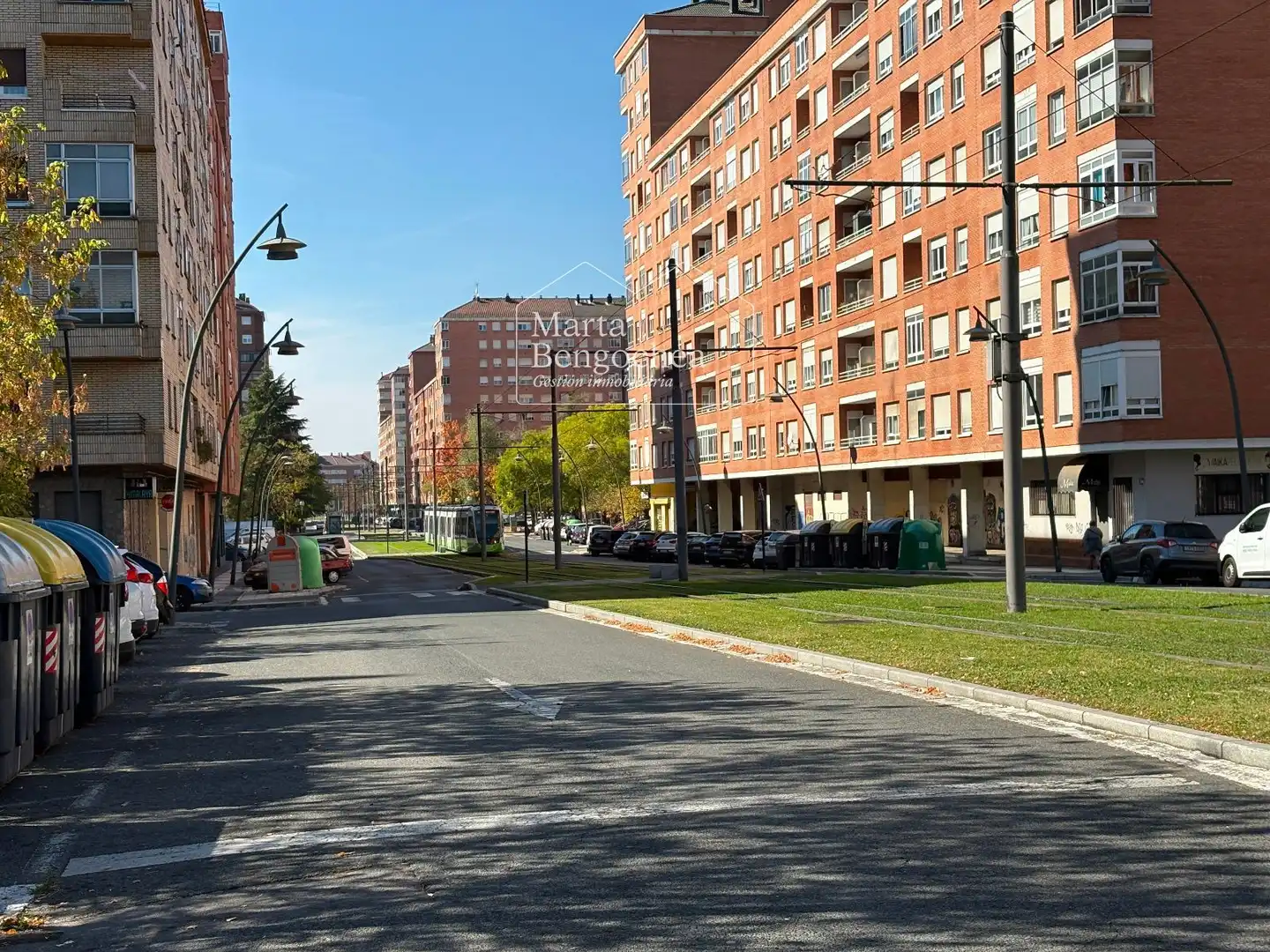 Außenansicht von Geschaftsraum zum Verkauf in Vitoria - Gasteiz