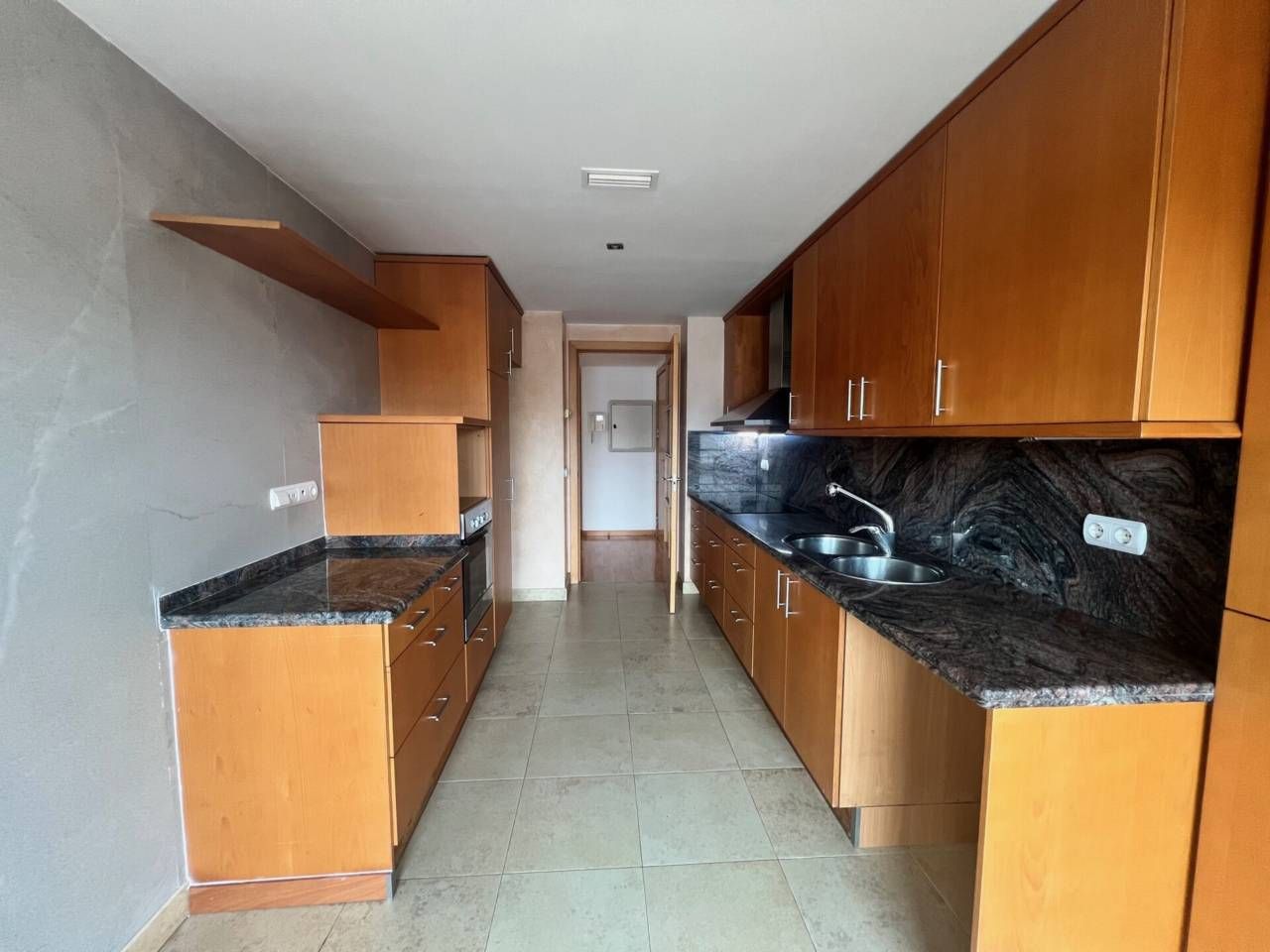 Kitchen of Flat for sale in Manresa  with Heating, Parquet flooring and Storage room