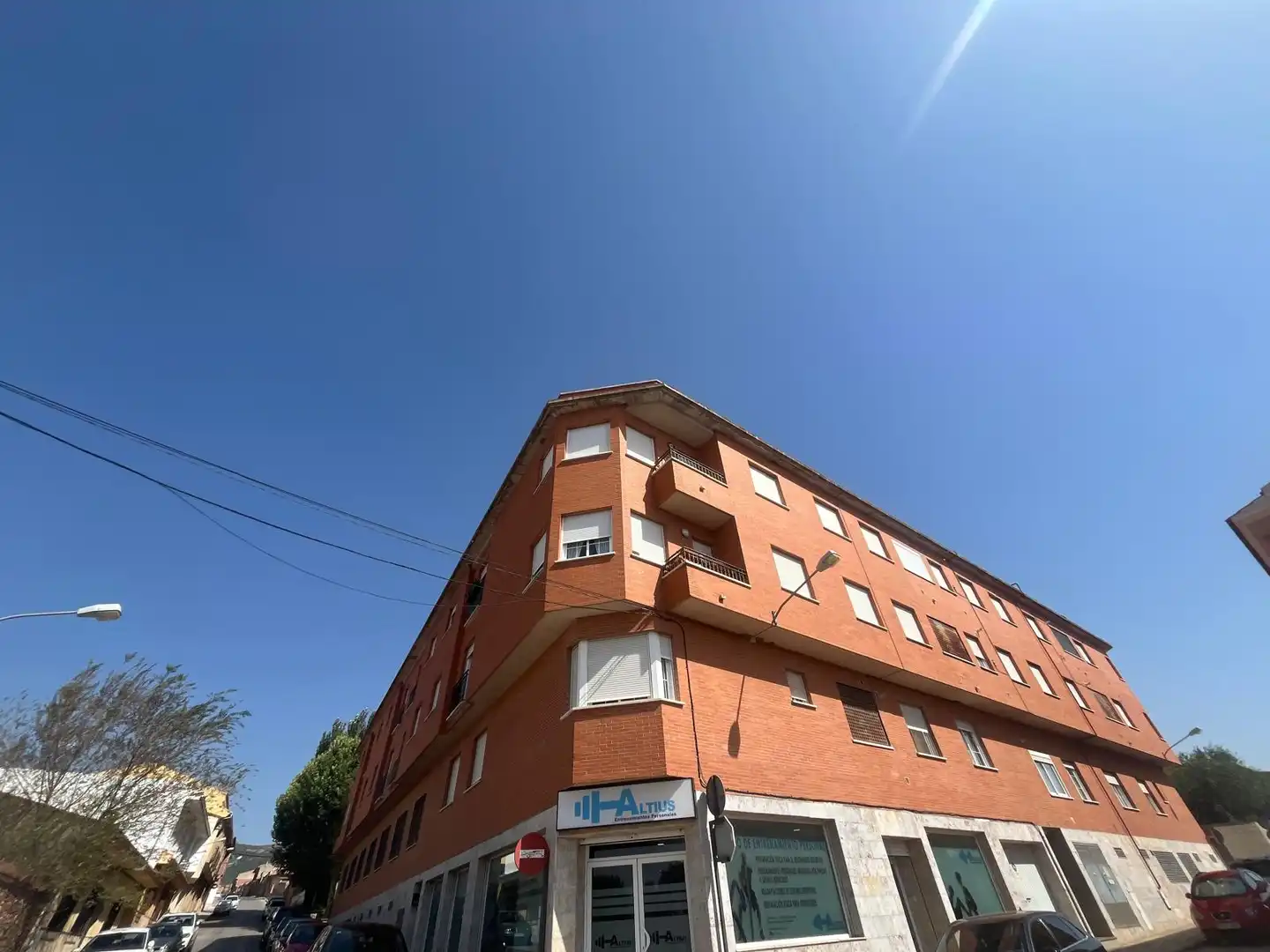 Vista exterior de Planta baja en venta en Villarrubia de los Ojos con Calefacción, Terraza y Amueblado