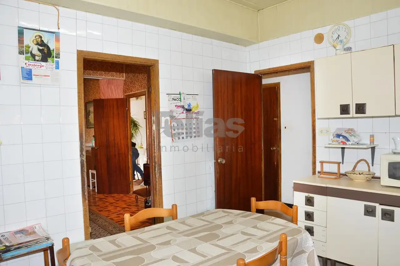Cuina de Casa o xalet en venda en Muxía amb Moblat