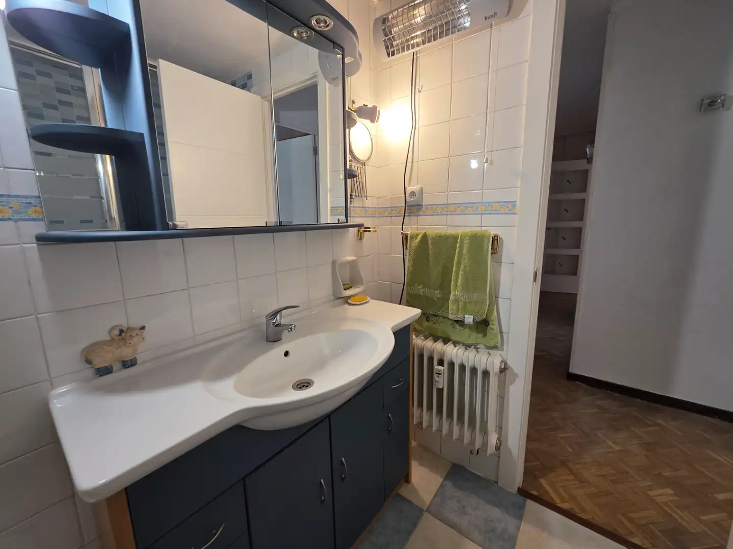 Baño de Piso en venta en Madrid con Aire acondicionado, Calefacción y Parquet