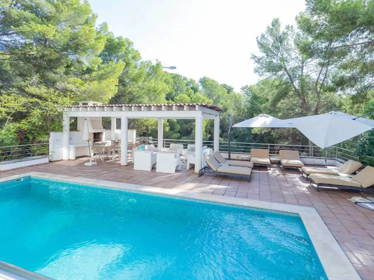 Swimming pool of Houses for sale in Calvià  with Air Conditioner, Terrace and Swimming Pool