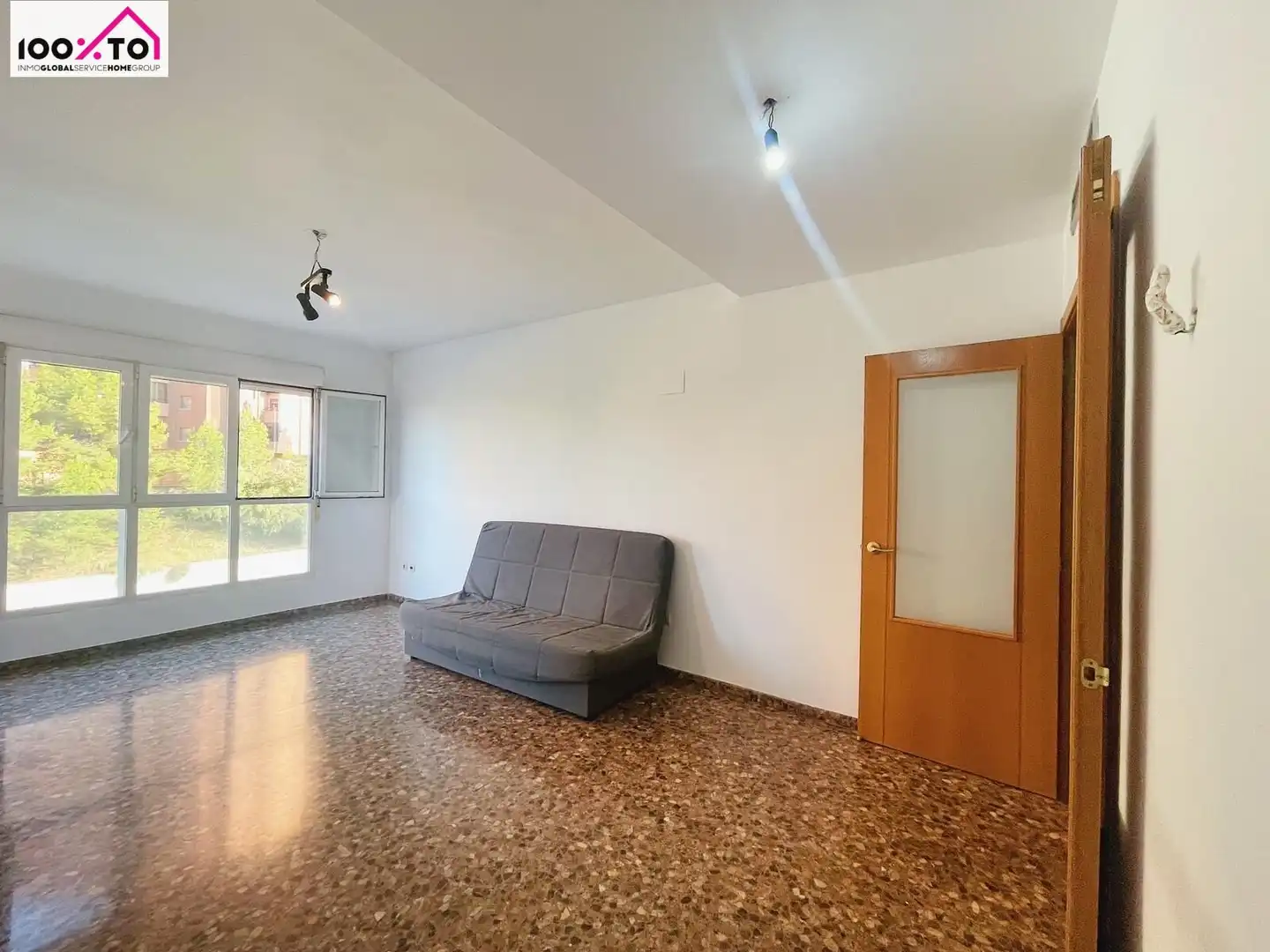 Sala de estar de Piso en venta en Paterna con Trastero y Balcón