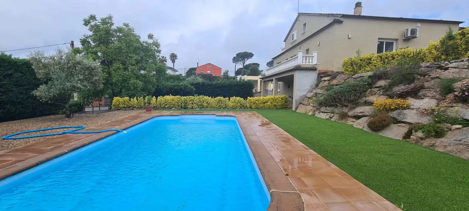Swimming pool of Houses for sale in Caldes de Malavella  with Air Conditioner, Heating and Private garden