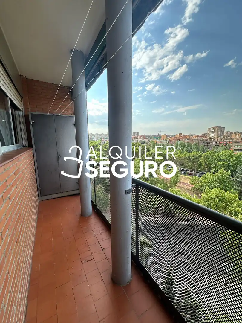 Balcony of Flat for rent in Madrid  with Heating, Terrace and Furnished