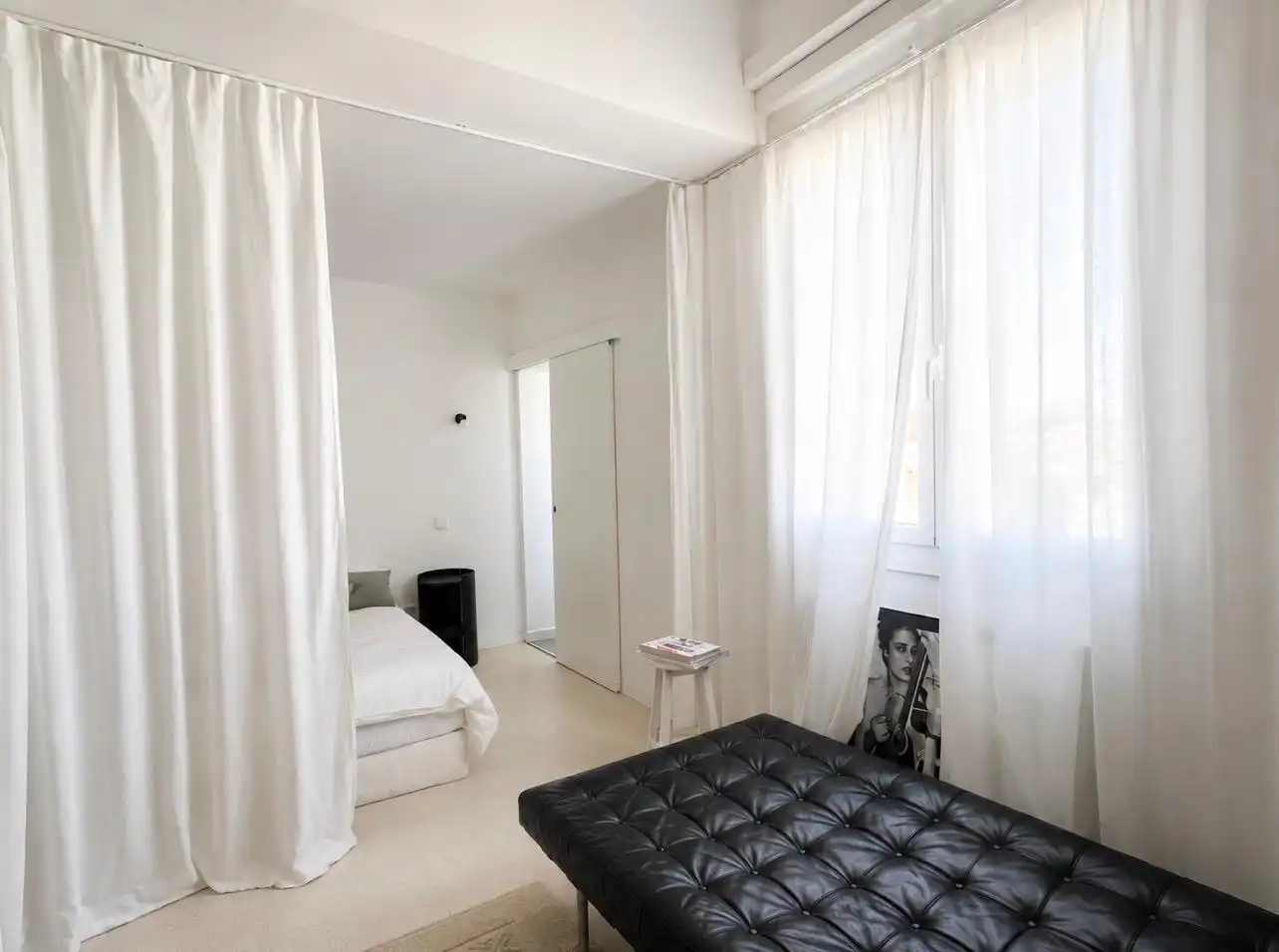 Dormitori de Estudi en venda en Barcelona amb Aire condicionat i Moblat