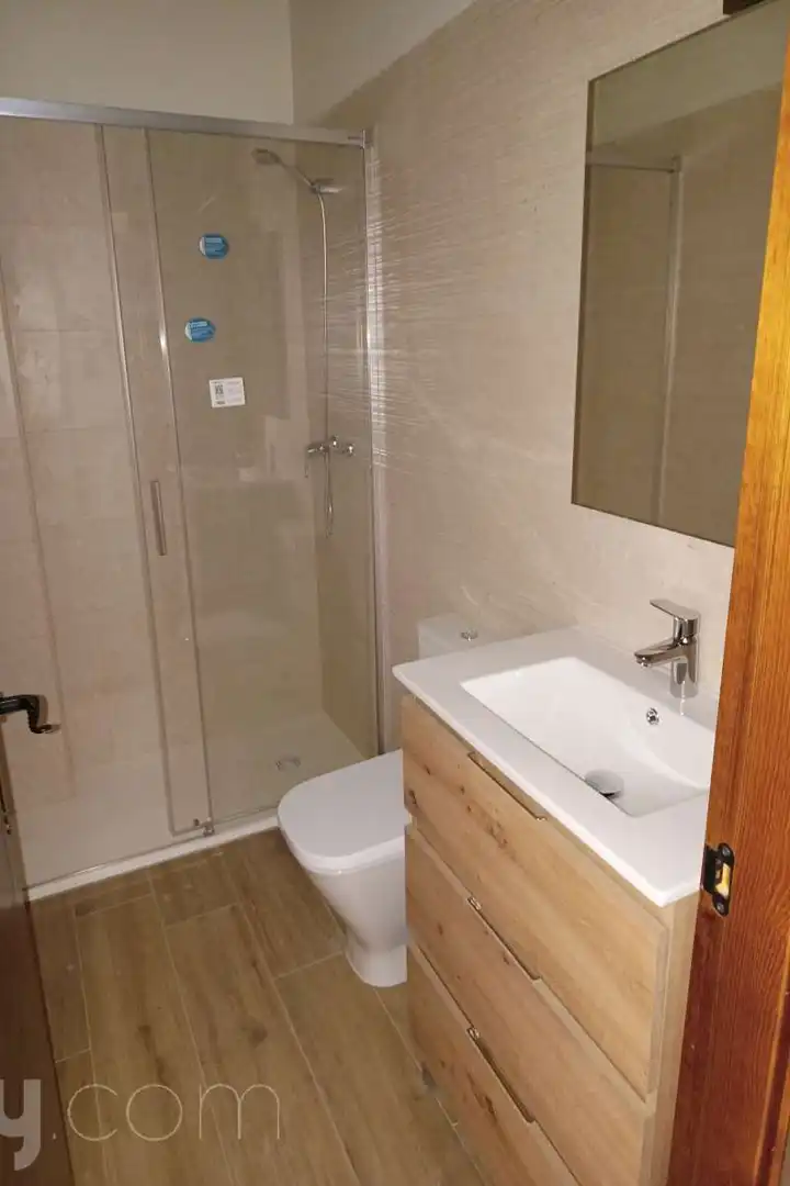 Badezimmer von Haus oder Chalet zur Miete in Segovia mit Klimaanlage, Heizung und Balkon