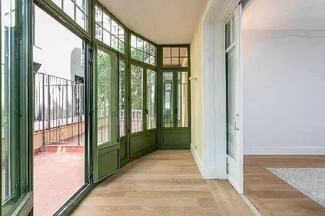 Piso en venta en Barcelona con Aire acondicionado, Calefacción y Parquet
