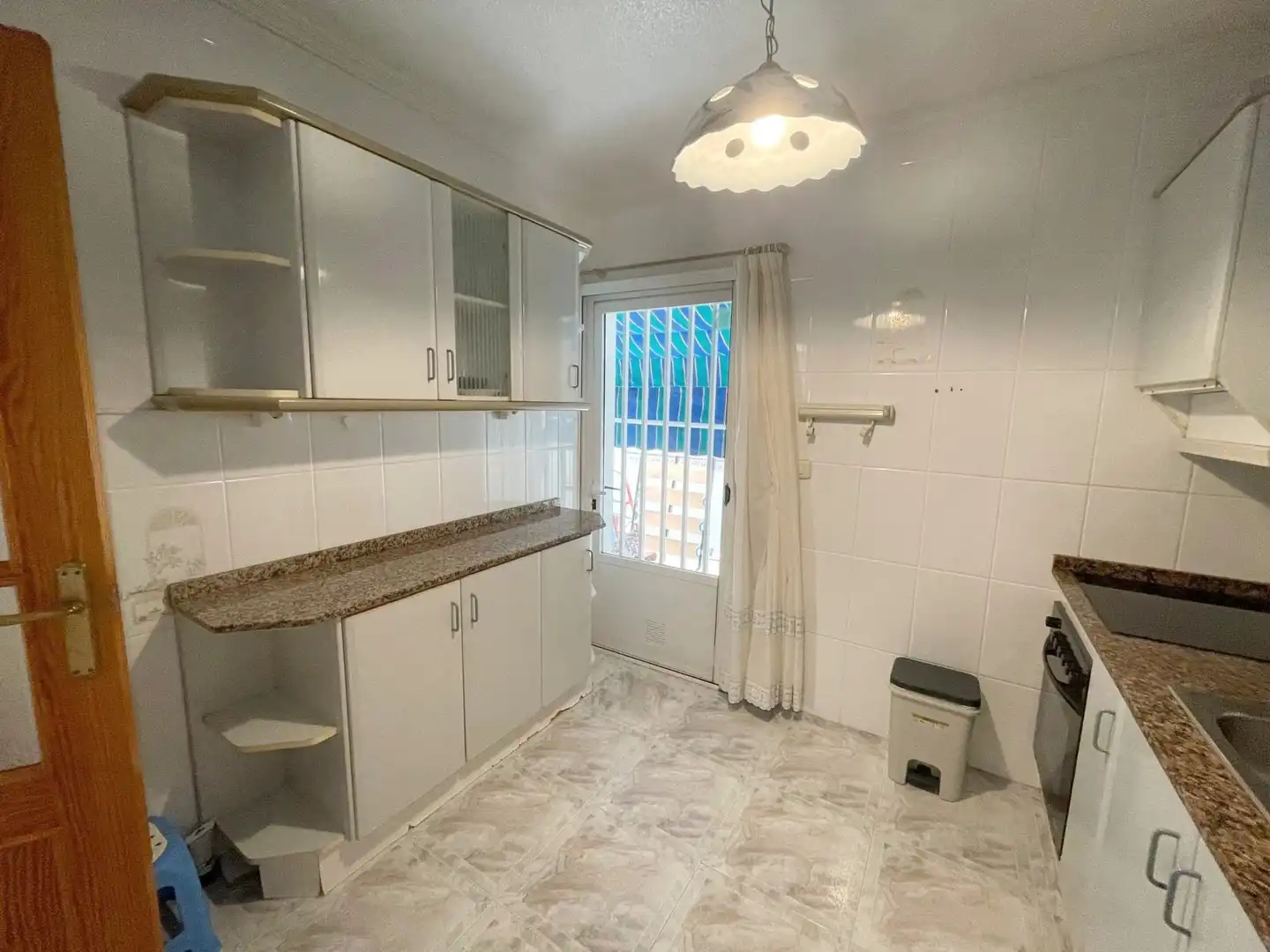 Cuina de Casa o xalet en venda en Los Alcázares amb Aire condicionat, Calefacció i Terrassa
