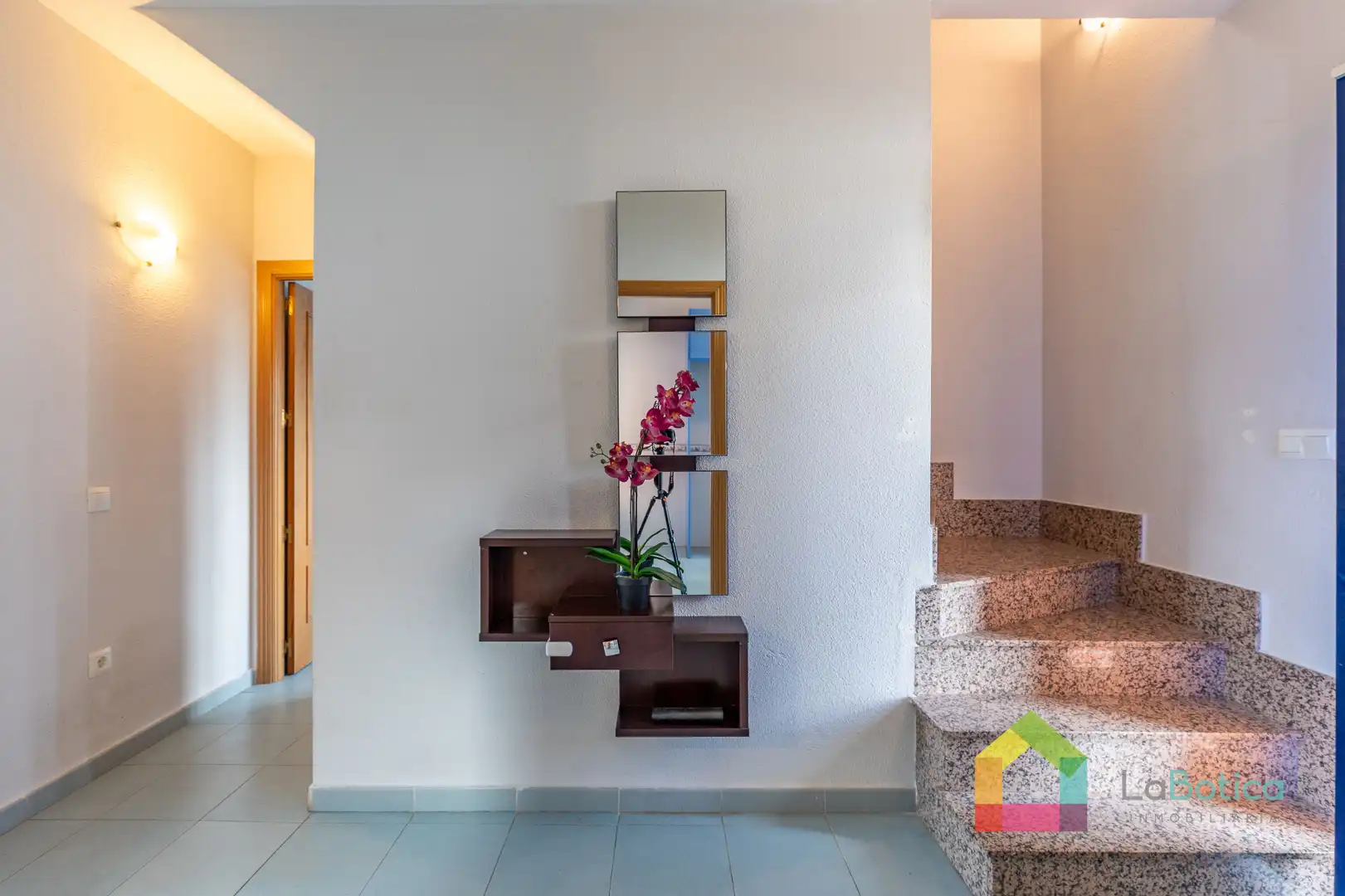 Casa adosada en venta en Burguillos de Toledo con Calefacción, Jardín privado y Terraza