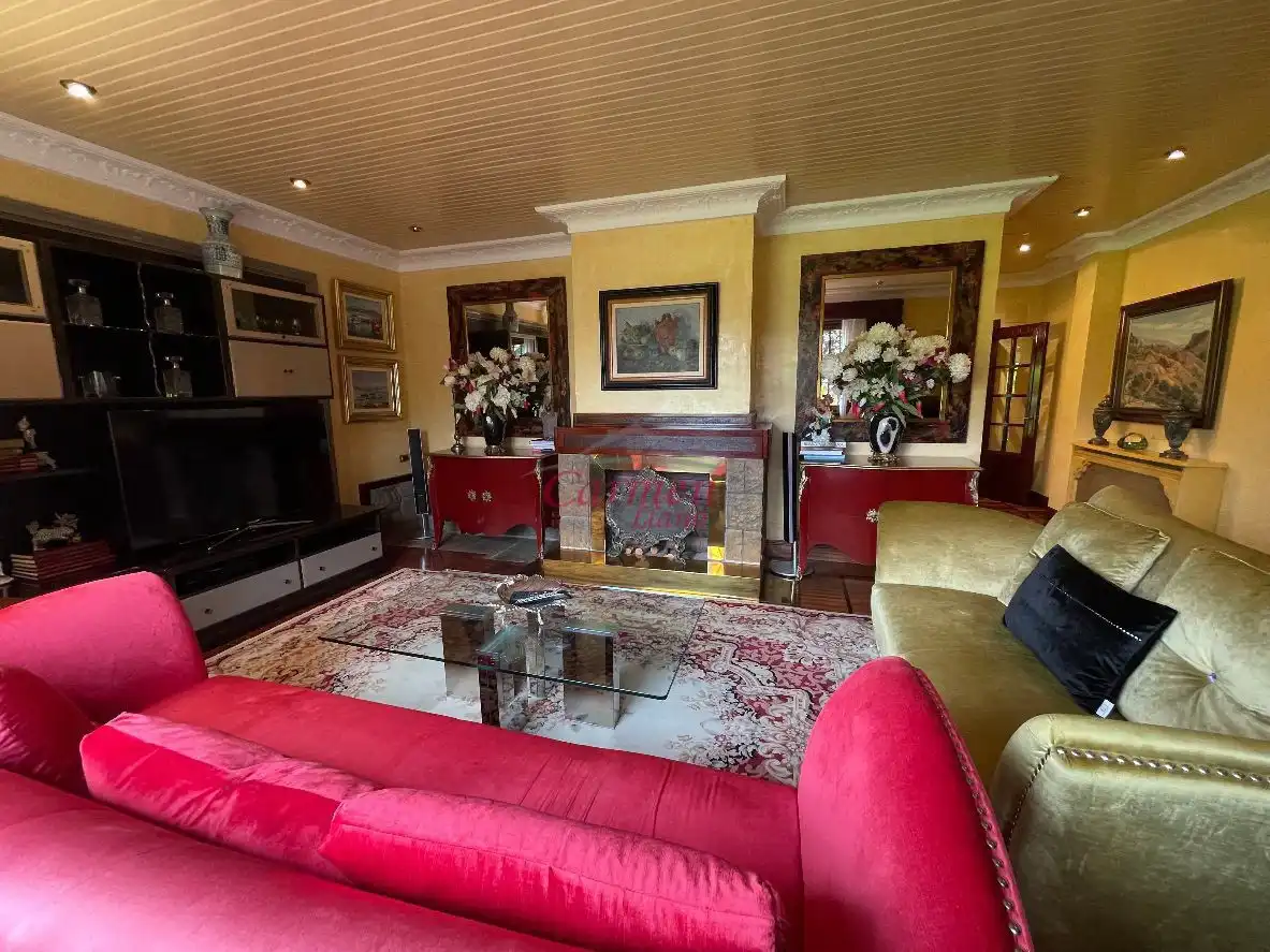 Sala de estar de Casa o chalet en venta en Loiu con Jardín privado, Terraza y Trastero