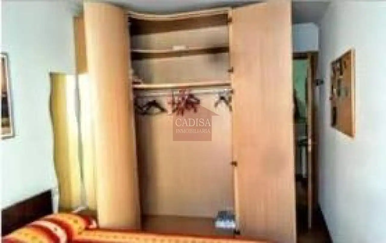 Habitación de Apartamento en venta en Salamanca con Calefacción, Amueblado y Balcón