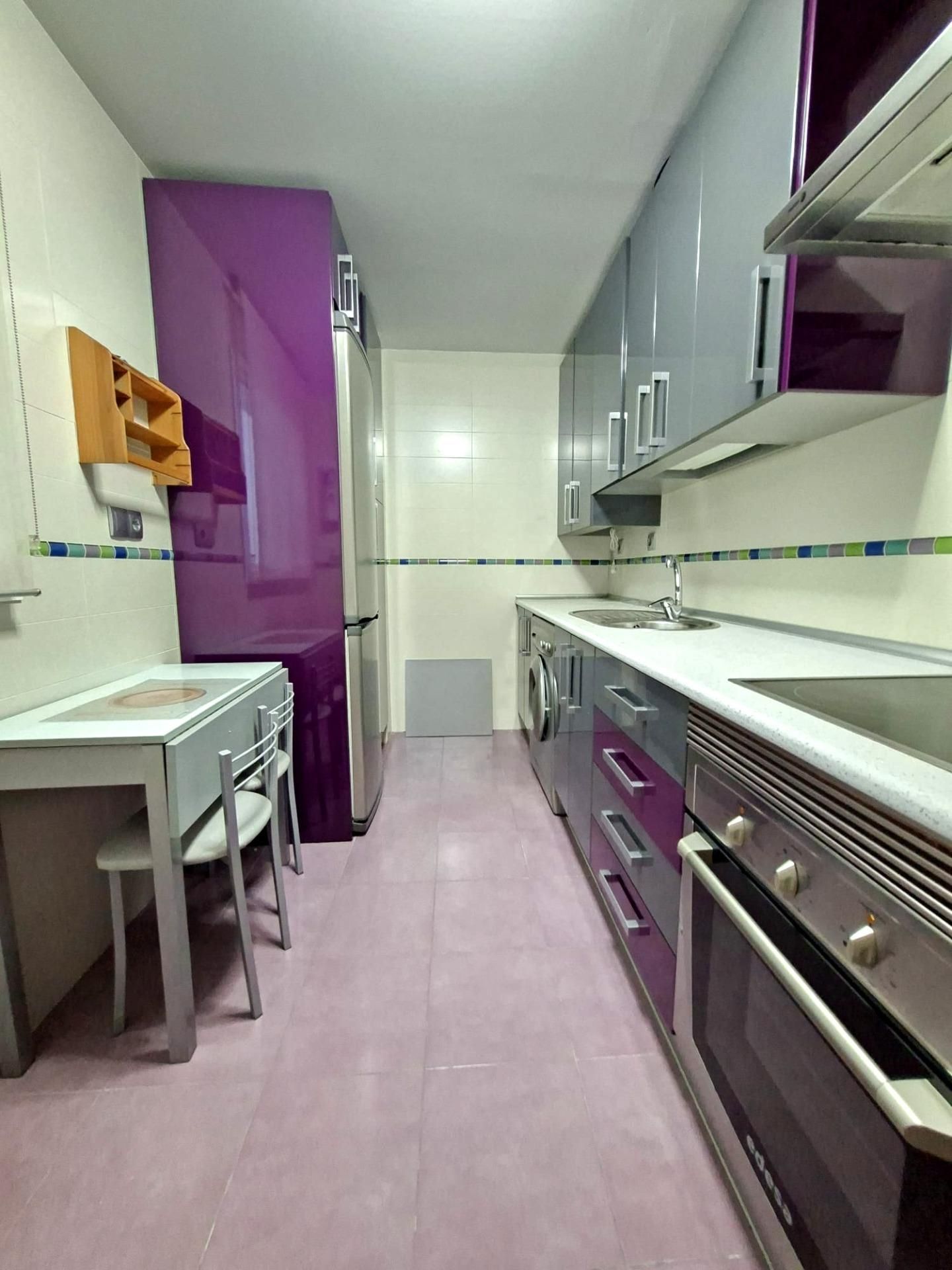 Cuina de Apartament en venda en Badajoz Capital amb Aire condicionat i Calefacció