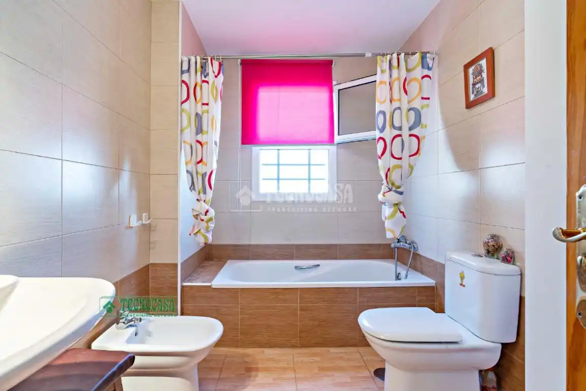 Baño de Piso en venta en El Ejido con Terraza