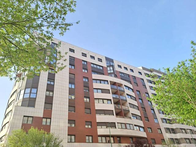 Piso en Venta en Calle Victoria Balfe en Illera