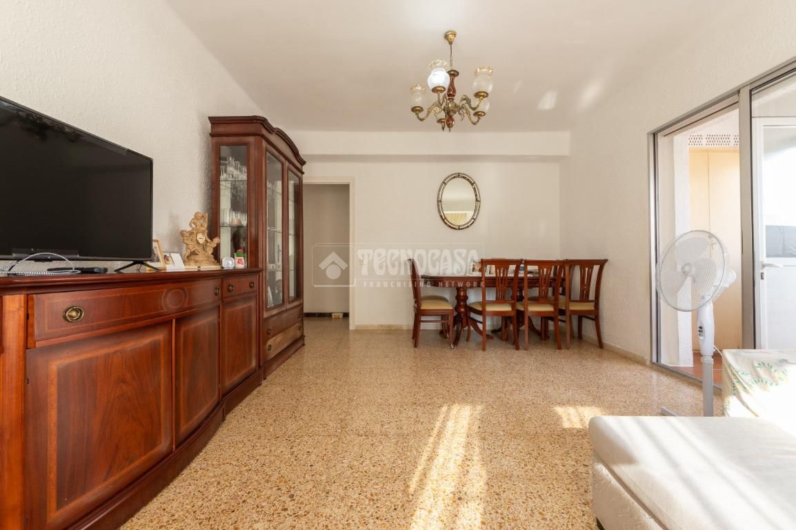 Flat for sale in Torreforta