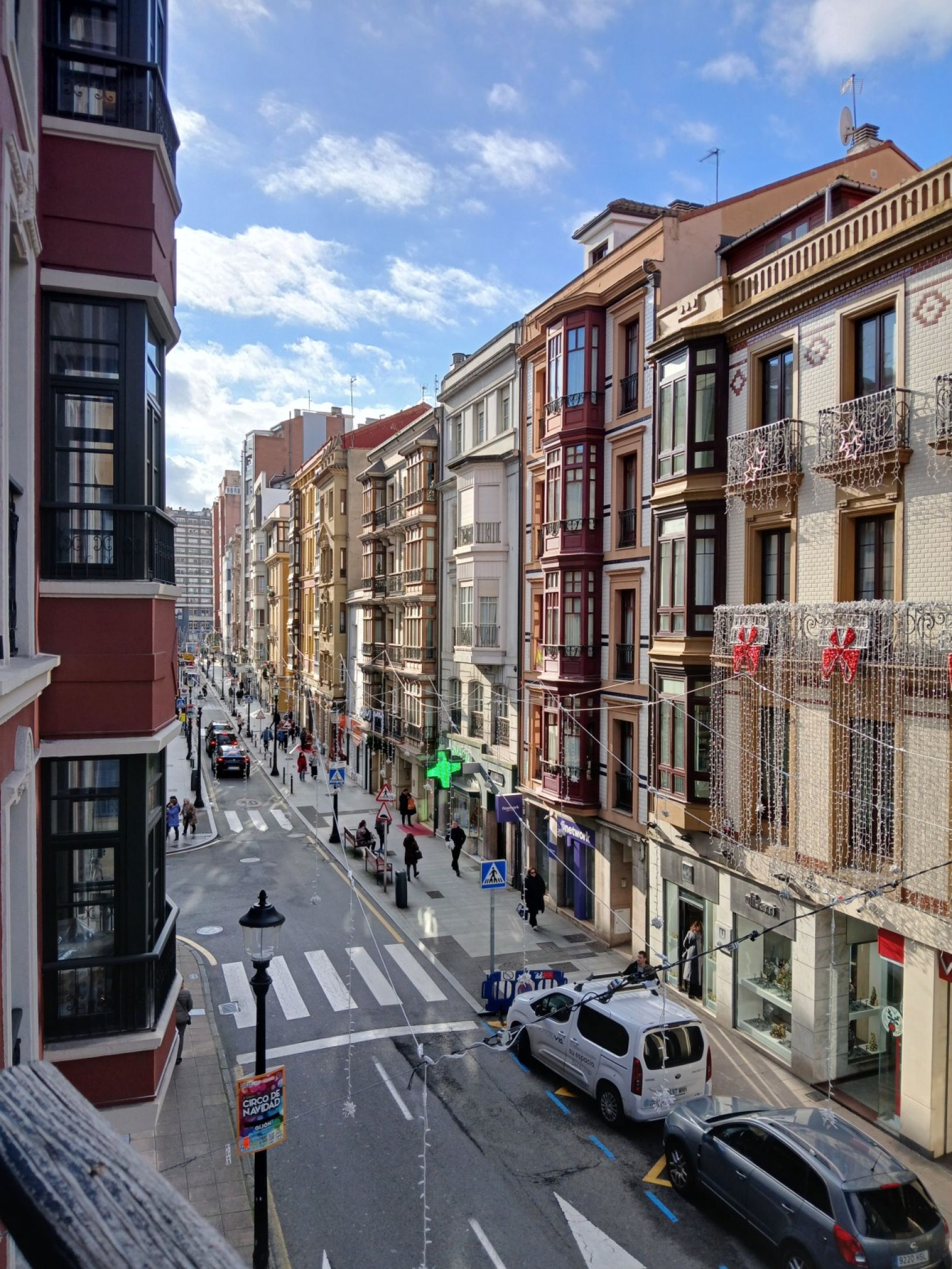 Vista exterior de Pis de lloguer en Gijón  amb Calefacció i Moblat
