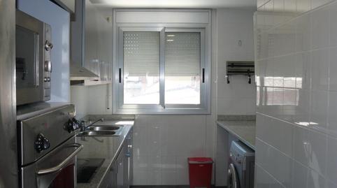 Foto 4 de Piso de alquiler en Eixample Sud – Migdia, Girona Capital